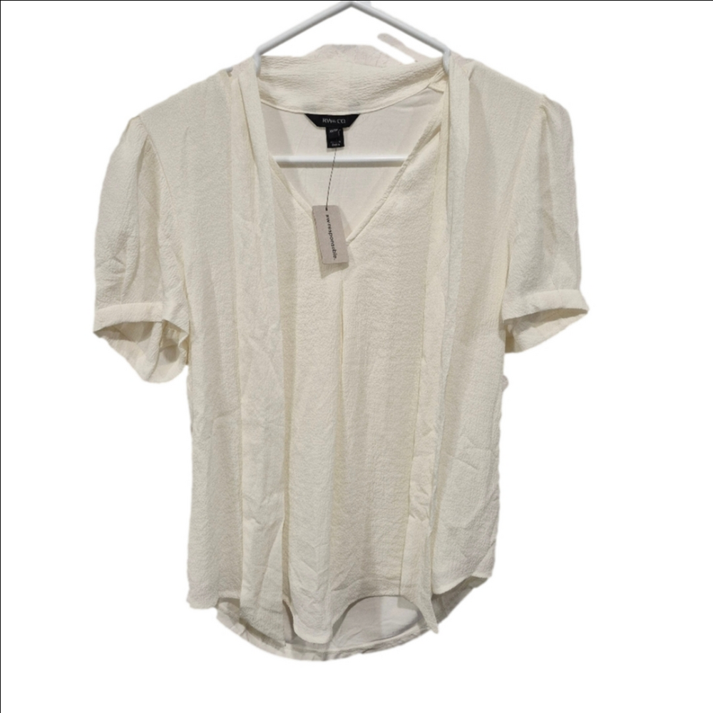 RW&CO. Cream Textured Short Sleeve Tie V-Neck Blouse